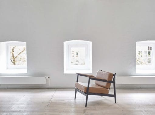 Magnus Olesen - MO 107 Lounge Chair