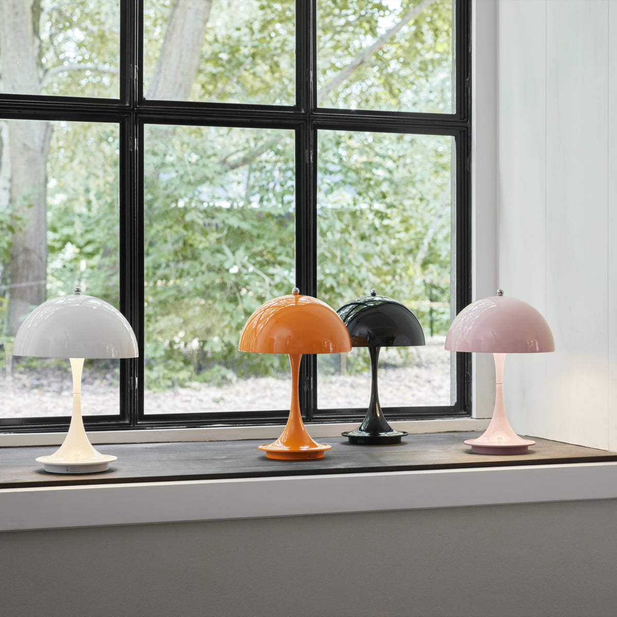 Louis Poulsen Panthella Portable Lamp at Nordic Urban Berlin