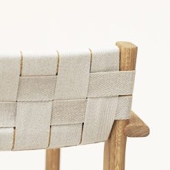F&R_motif-arm-chair_oiled-oak-detail-backrest