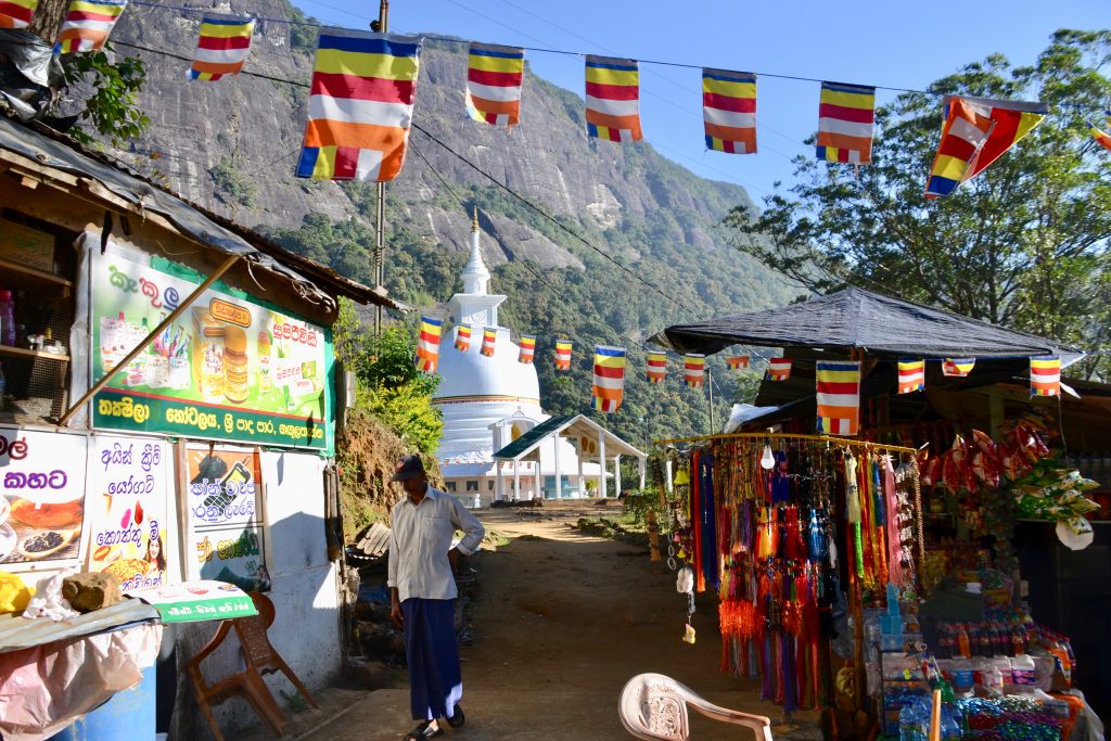 Adams Peak et hellig fjell på Sri Lanka