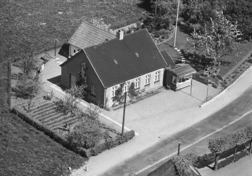 Sylvest Jensen Luftfoto; Det Kgl. Bibliotek.