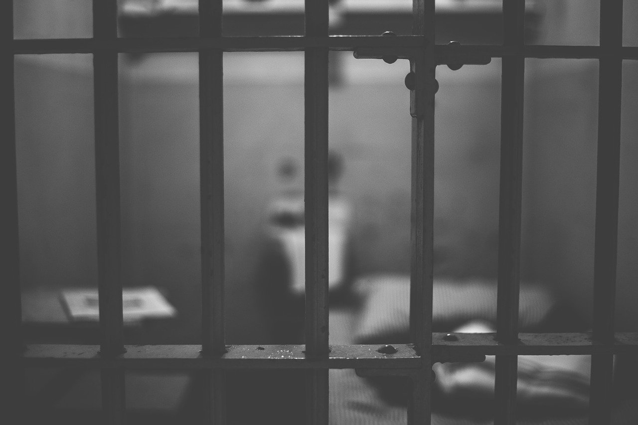 Prison Prison Cell Jail Crime  - Ichigo121212 / Pixabay