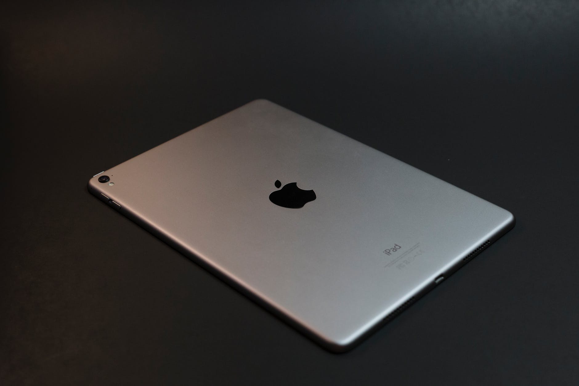 silver ipad