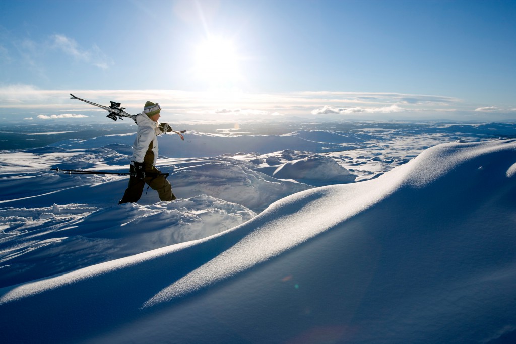henrik_trygg-skiing_in_are-2034