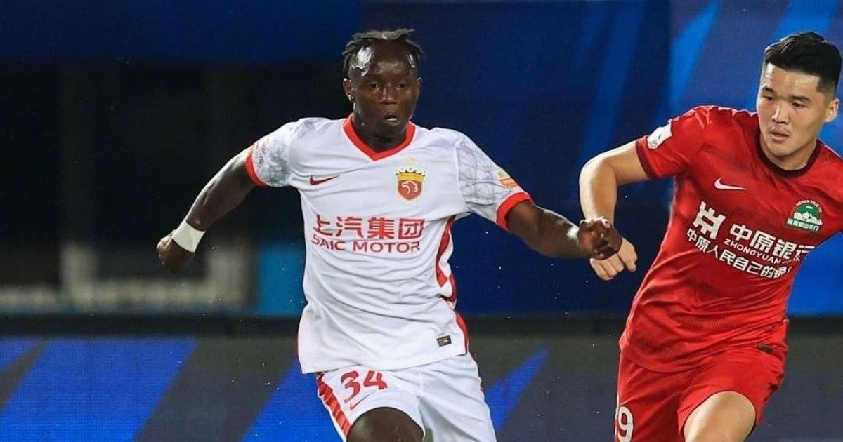 Issa Kallon makes first Shanghai Port start