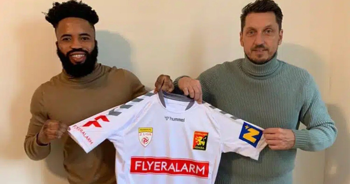 George Davies pens Flyeralarm Admira deal