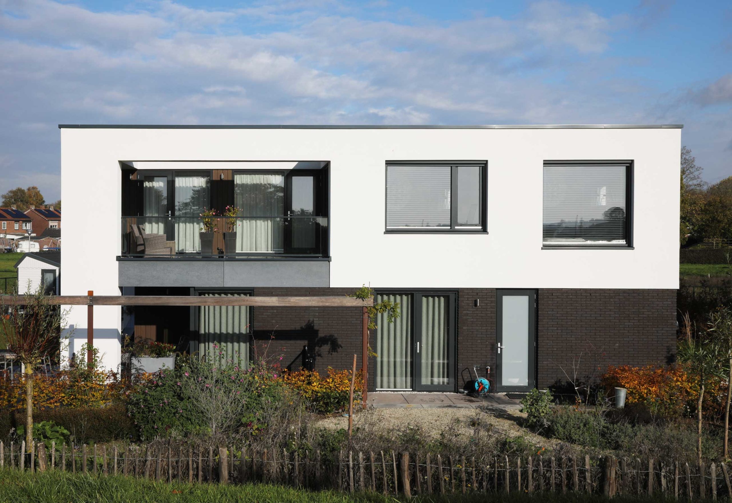 Moderne villa Molendijk Ammerzoden | Olof Architects