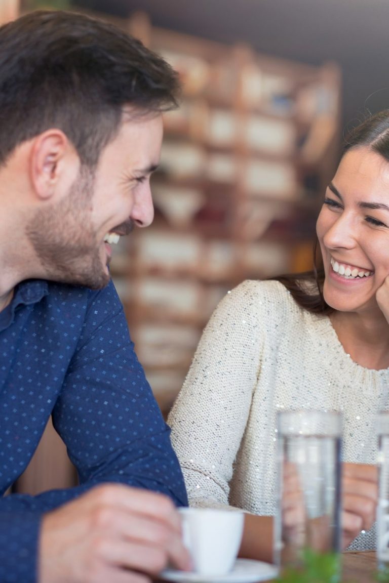 10 Things Men Find Attractive in Women