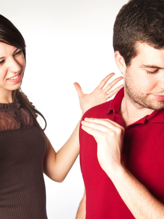 20 Signs of Disrespect From a Man: Biggest Red Flags That Show He Doesn’t Respect You