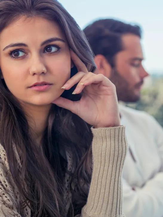 14 Obvious Signs He Doesn’t Want To Spend Time With You