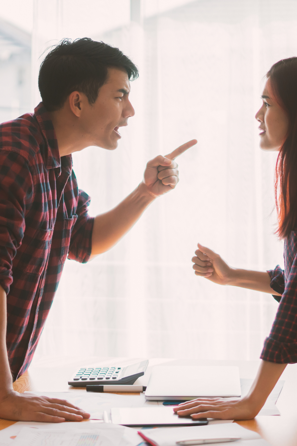 Clear Signs He is Getting Bored With You