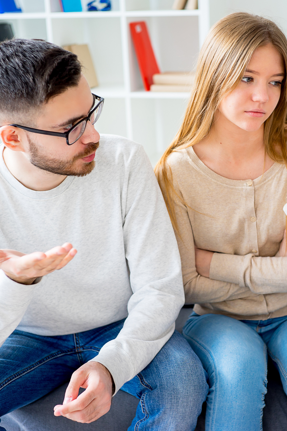 Clear Signs He is Getting Bored With You