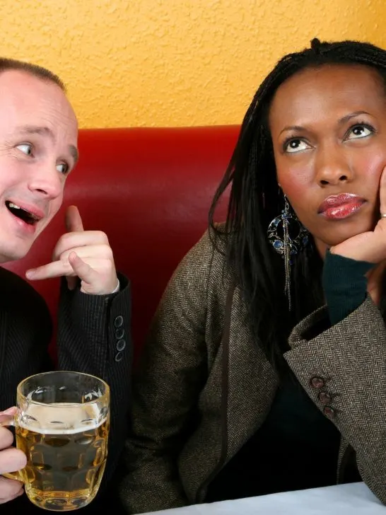 11 Signs A First Date Went Bad