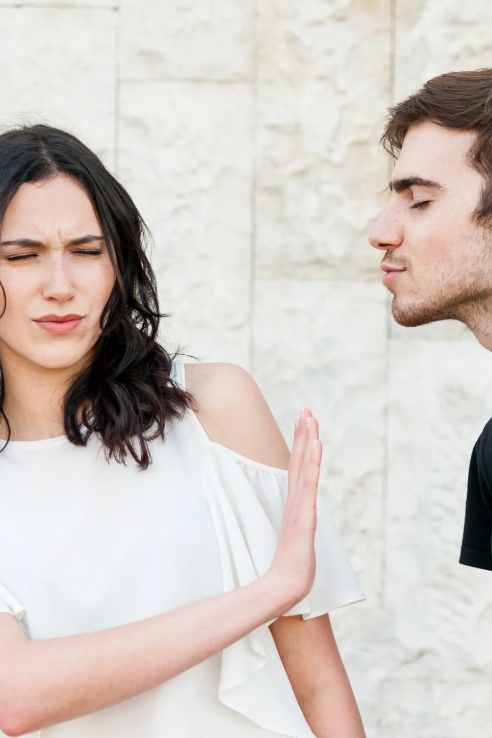 Really, Why Do Married Couples Stop Kissing? Olubunmi Mabel