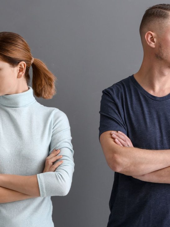 8 Telltale Signs He Never Cared For You