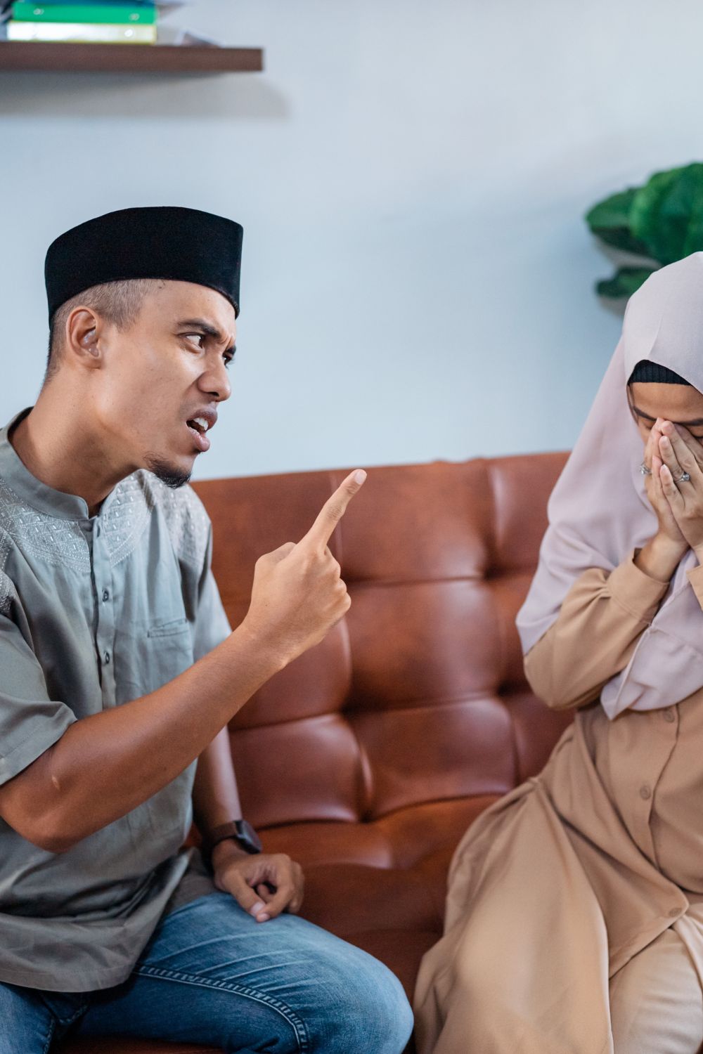 The Worst Thing a Husband Can Say To His Wife