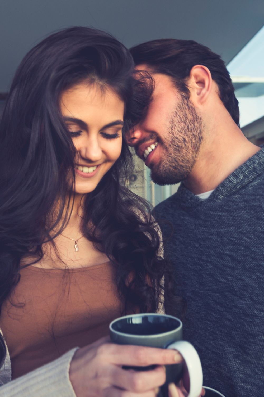 9 Reasons Guys Play Mind Games With Women