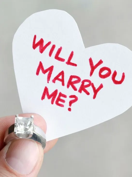 150 Romantic Answers for ”Will You Marry Me?”
