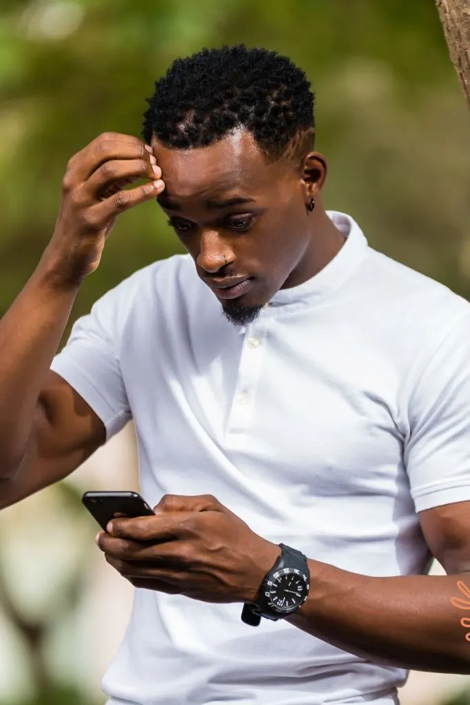 How To Respond To an ''I Miss You'' Text From An Ex