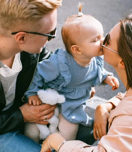 9 Signs Your Baby Daddy Misses You For Real