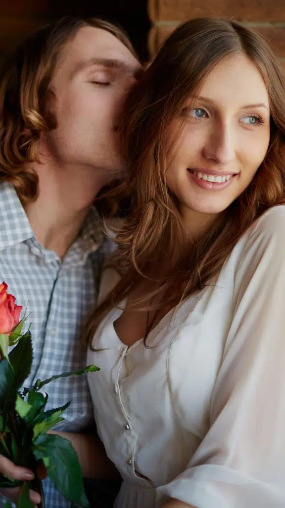 What Does It Mean When A Guy Shows PDA? 12 Things It Means Olubunmi