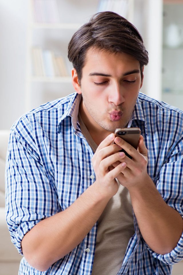 What Does it Mean When Your Husband Sleeps in Another Room? 9 Things It