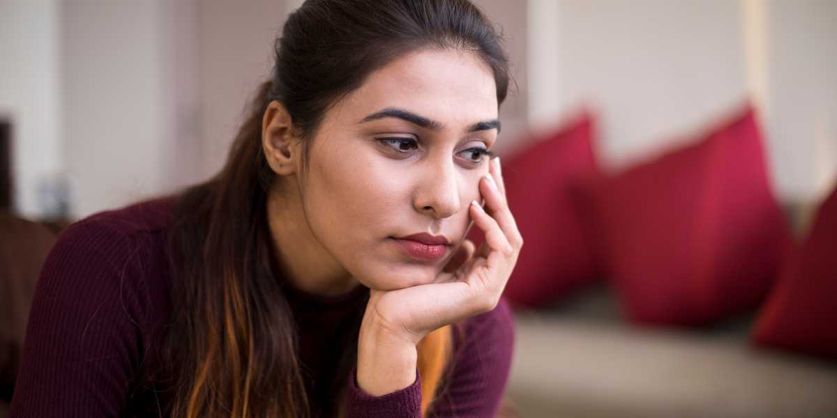 "Why Does My Husband Hide Things From Me?" 8 Reasons Your Husband is