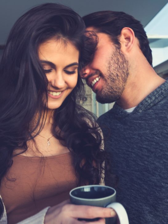 7 Intriguing Things That Make a Man Curious About a Woman