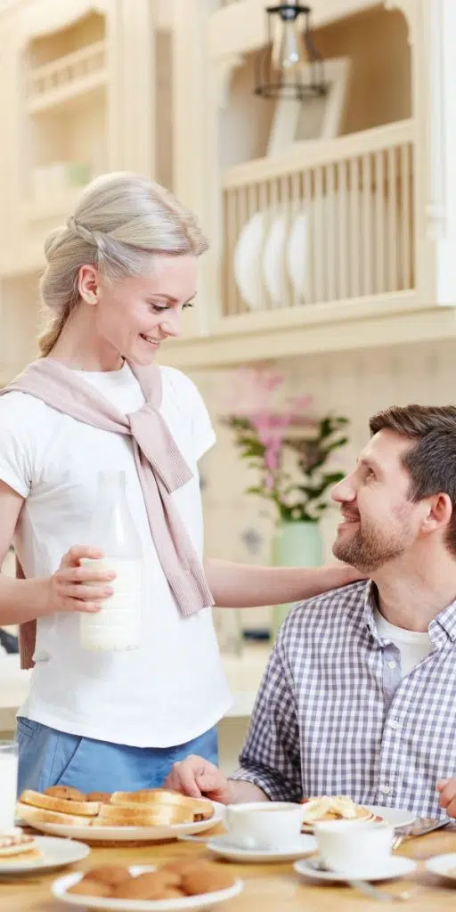 Why Do I Attract Lazy Guys? 7 Reasons You Attract LaidBack Guys