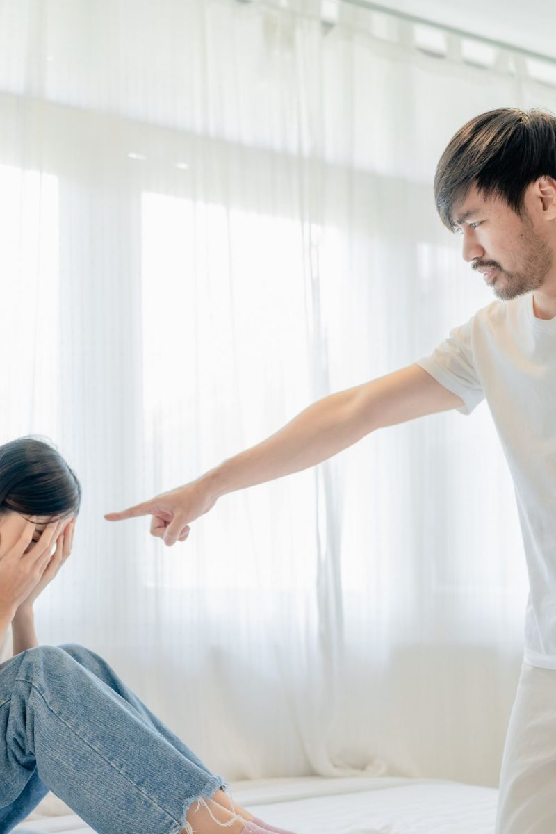 What Does It Mean When Your Husband Always Threatens Divorce? 12