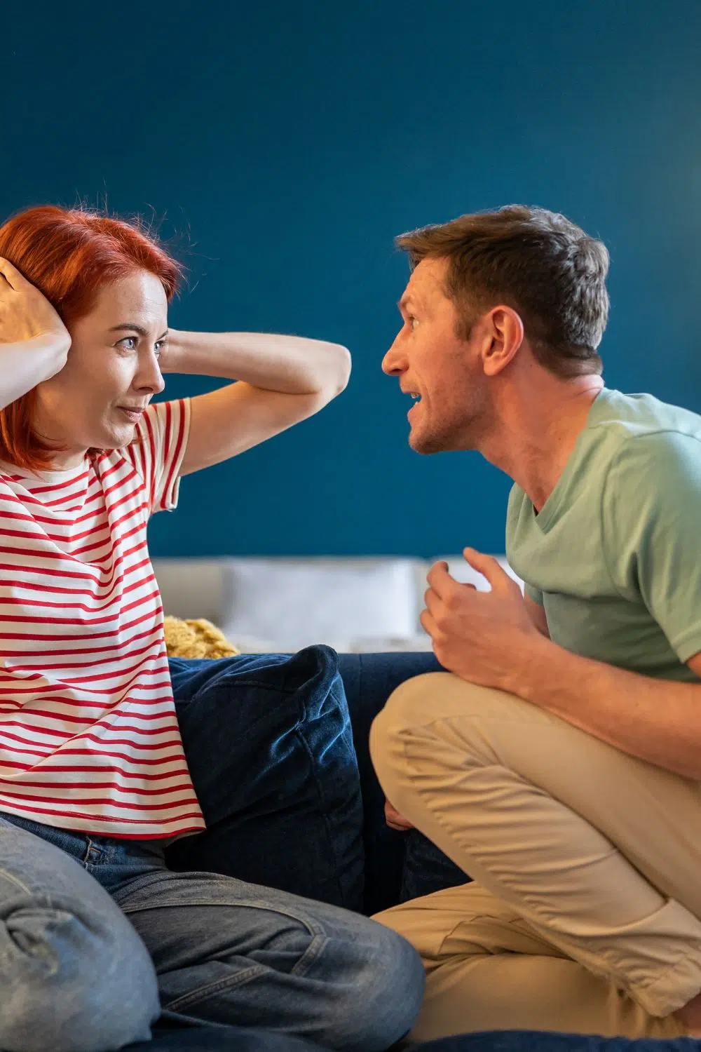 Signs Your Husband Doesn't Care About Your Feelings