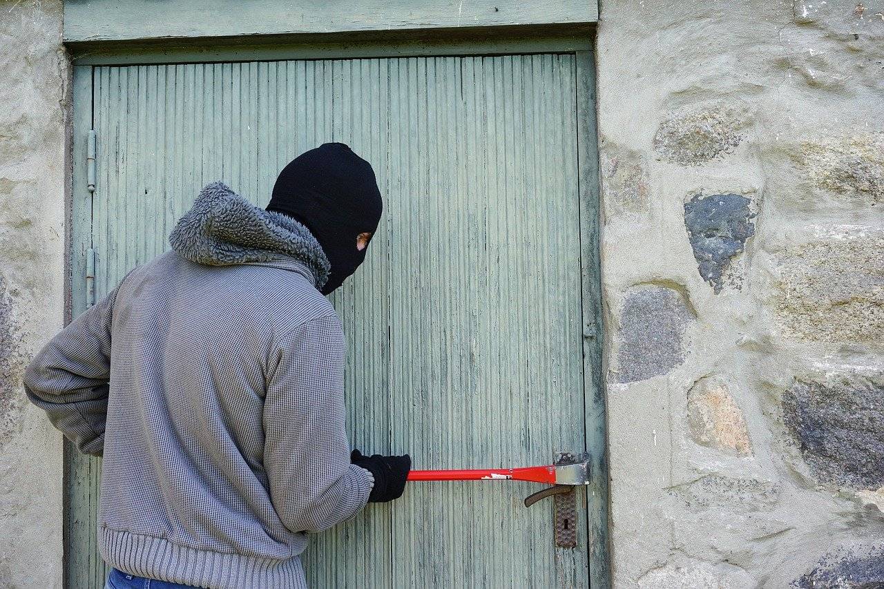 Comment dissuader les cambrioleurs de s'introduire chez vous ? 1 Empecher les cambriolages