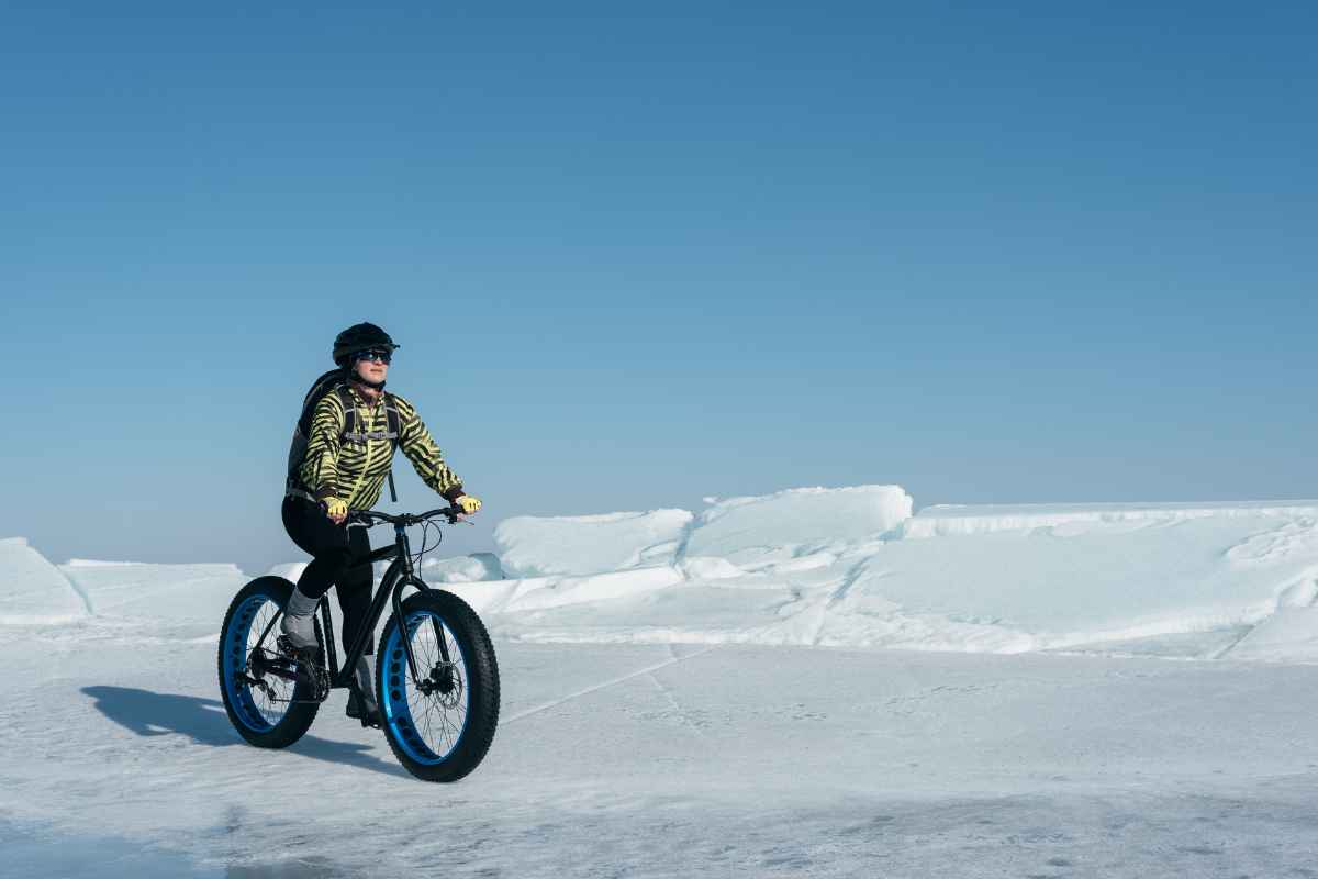 Les fat eBikes femmes neige vélos sport