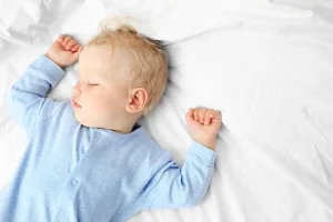 Sommeil de bébé dodo nouveau né