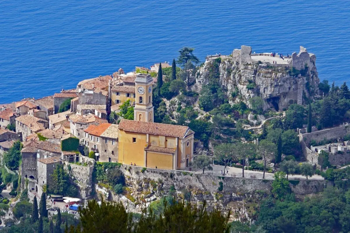 Èze village méditérannée