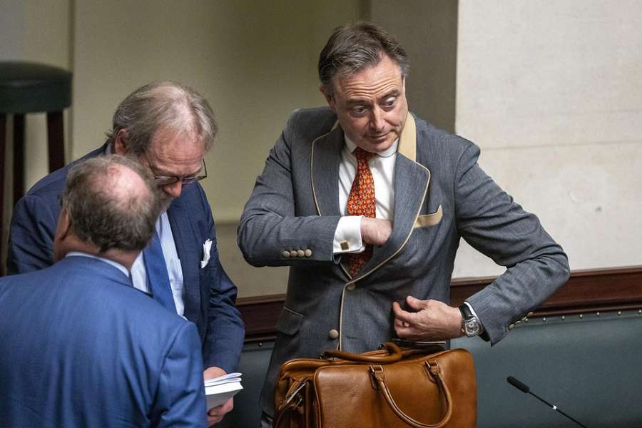 Bart De Wever: niet van plan om de hand in eigen boezem te steken. © belga