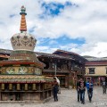 Oude centrum Shangri-La met stupa