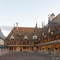 Hospice de Beaune in het laatste avondlicht