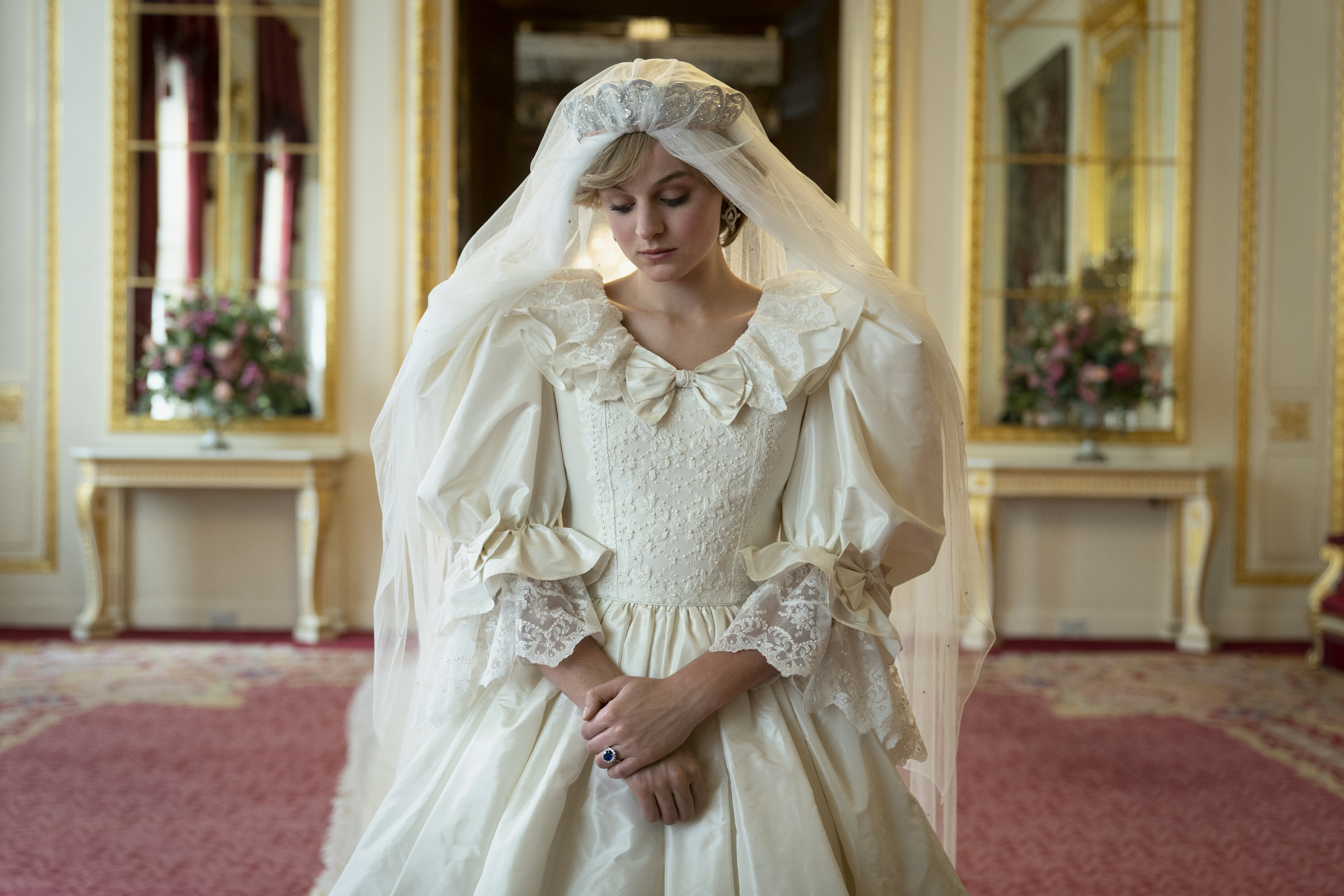 AnmeldelseTHE CROWN SÆSON 4: En majestætisk oplevelse