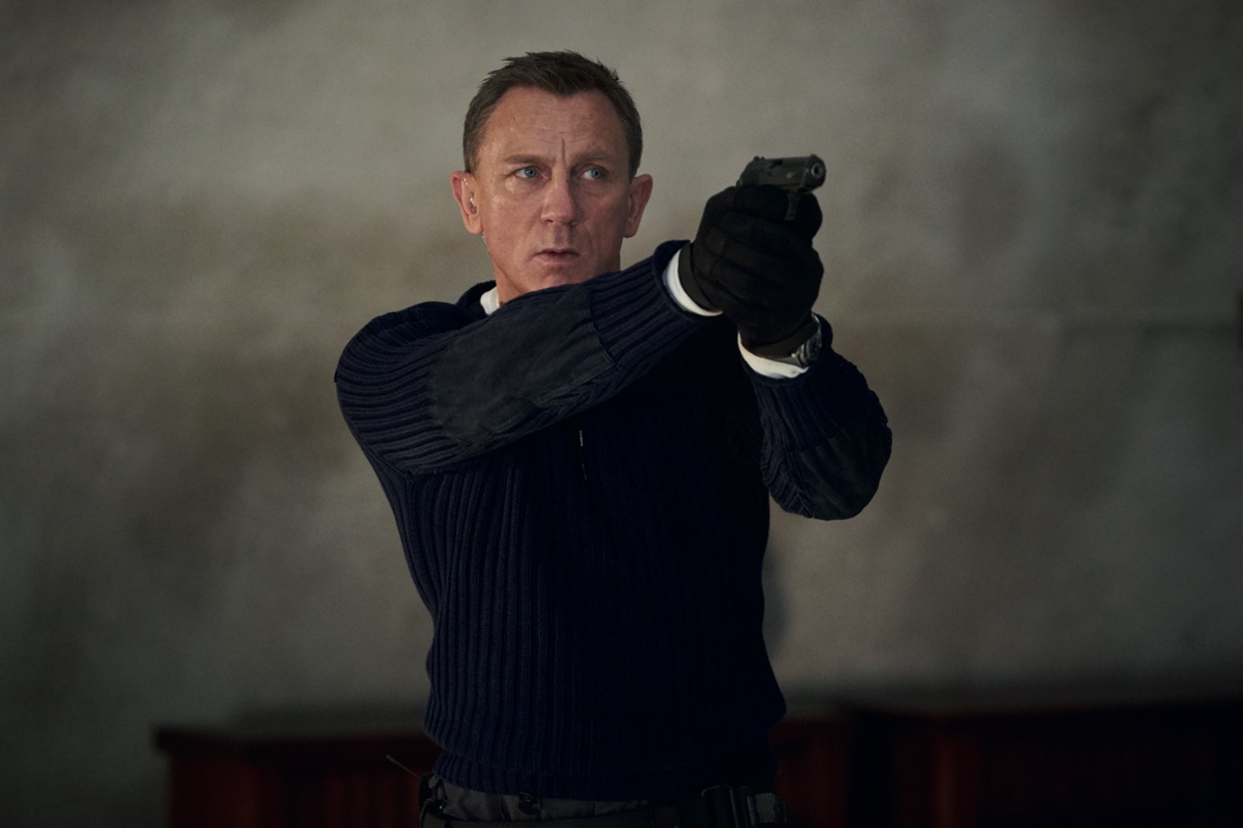 NO TIME TO DIE: Rådvild Bond når haltende i mål i jubilæumsfilm