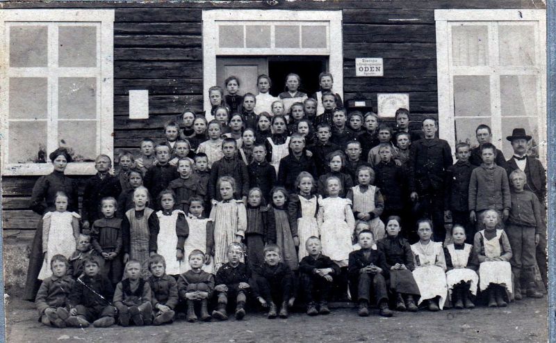 Elever vid Örträsk skola 1906