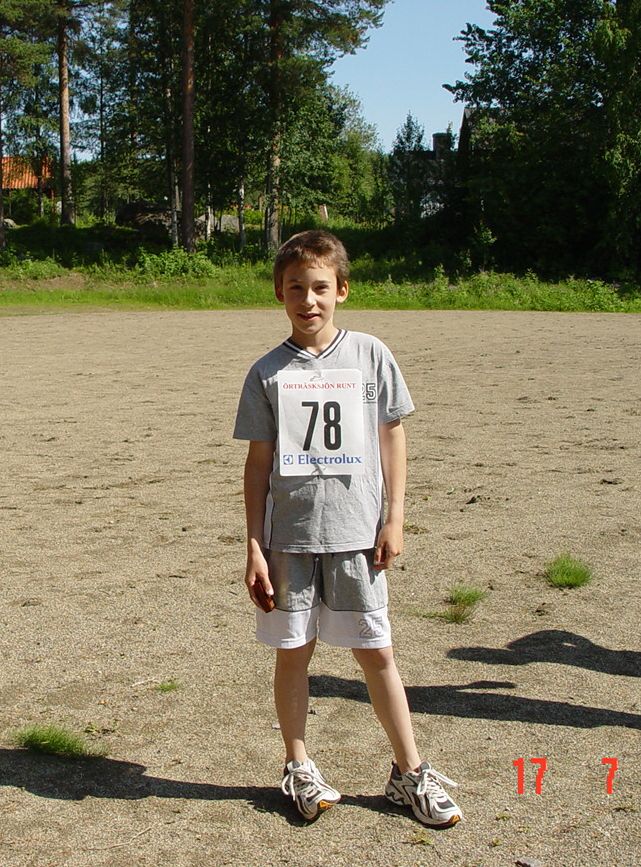 Segraren i yngsta pojkklassen Jakob Dahlgren