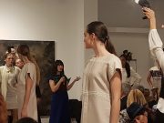 La diseñadora Ucraniana Maryana Priymak, presentó en Barcelona la nueva colección de su marca Tkana UA.