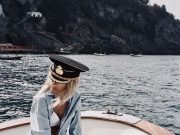 El glamour de viajar en barco con BESALOIR