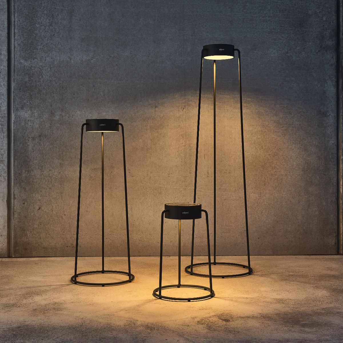 SOLPURI Solar Floor Lamp MAX