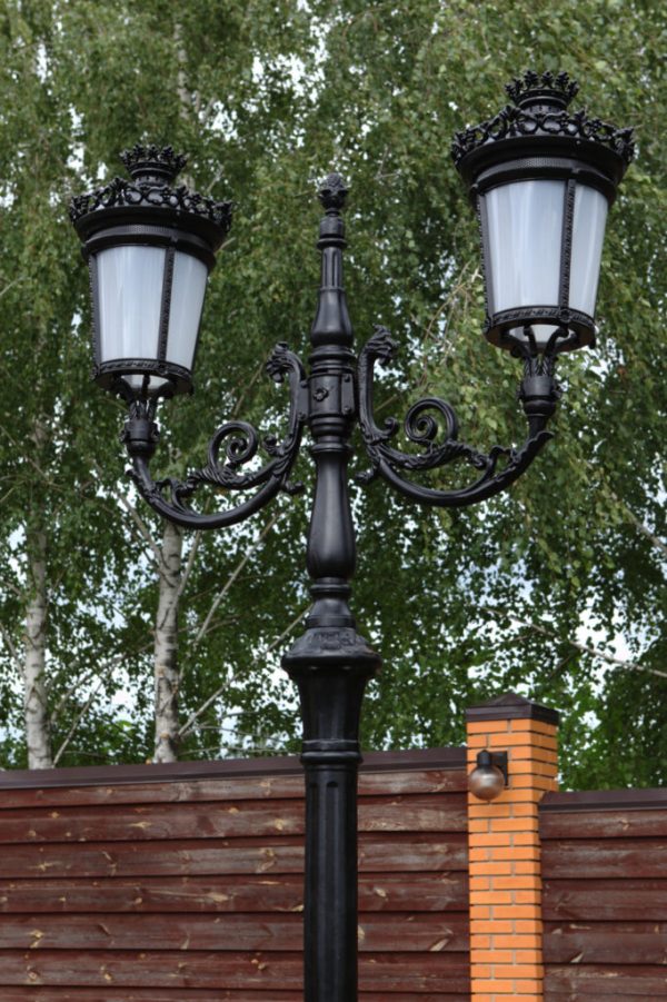 Lamppost, street lamp “Paris-Royal” with 2 lanterns H3m43