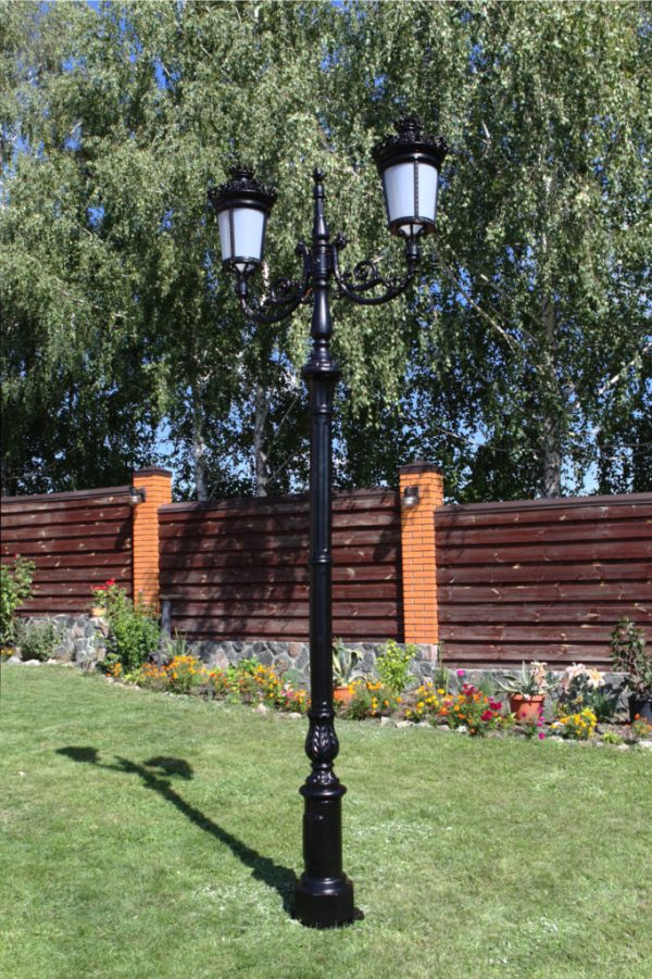 Lamppost, street lamp “Paris-Royal” with 2 lanterns H3m90