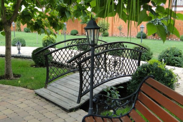 Wrought iron bridge railing “BR0297”