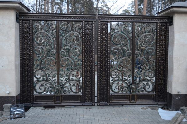 Wrought iron entrance gate “ART DECO”