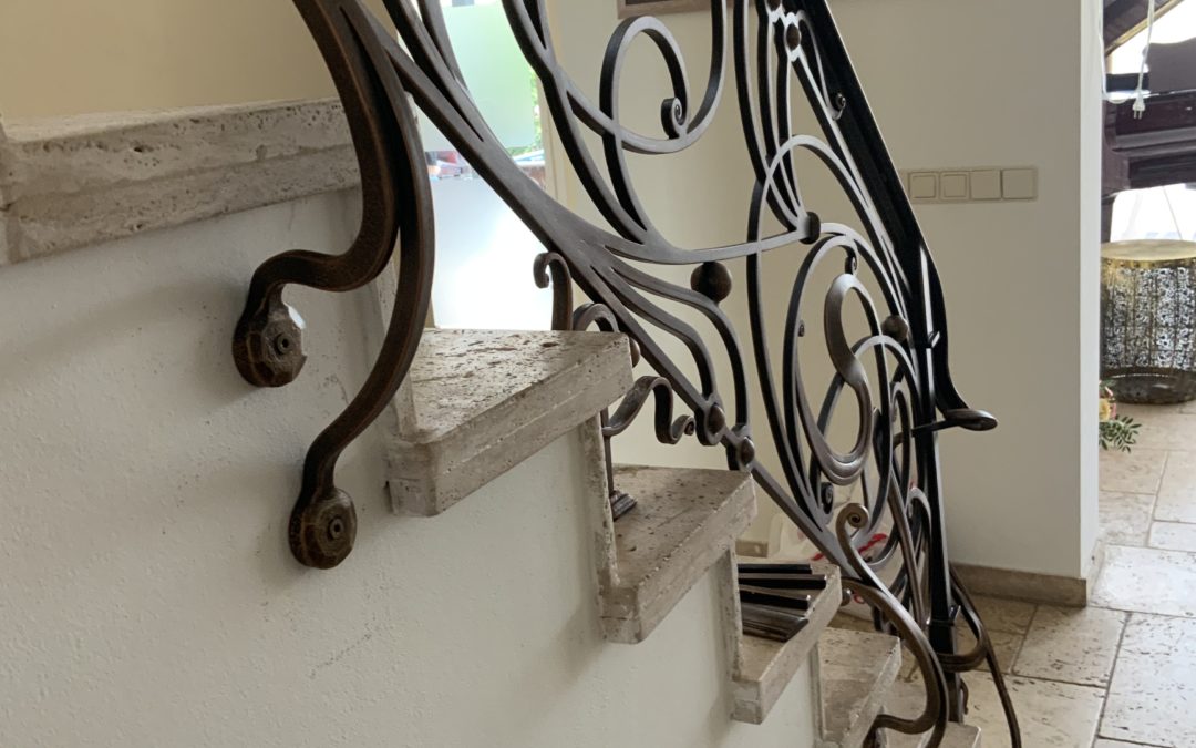 Wrought iron railing 'Art Nouveau'
